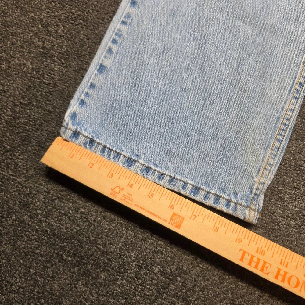 Levis levi 527